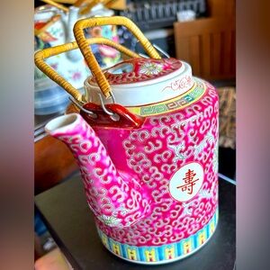 Zhongguo Jingdozhen Teapot